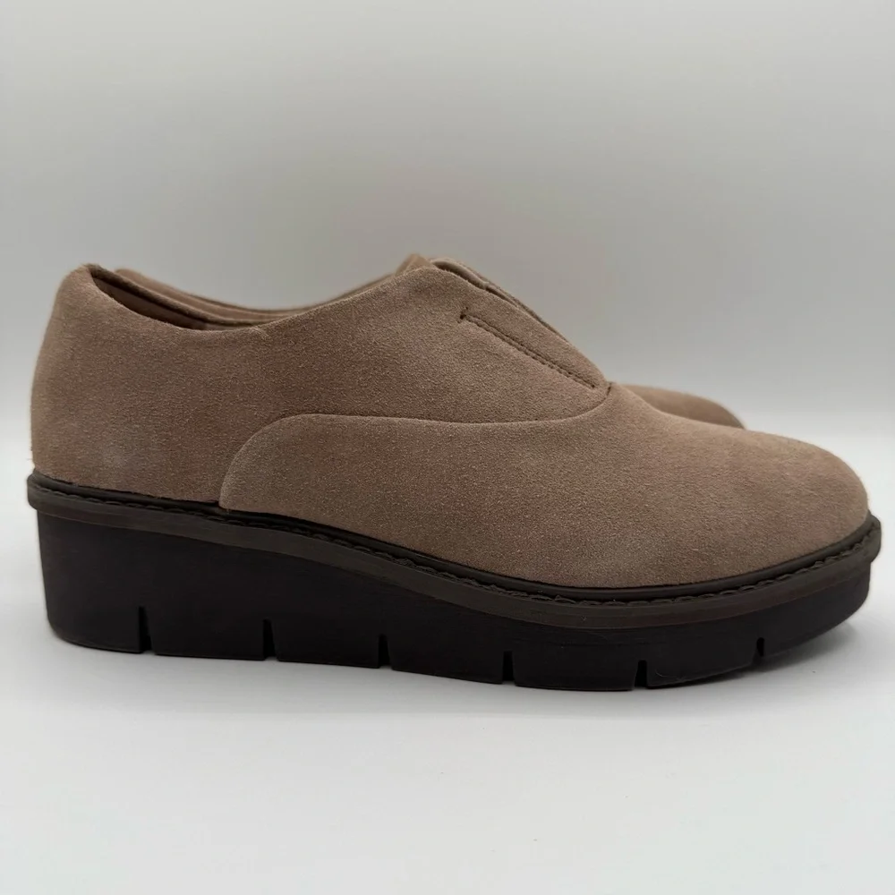 Clarks Airabell Sky Suede Slip On Loafers Pebble Taupe 9W Wide